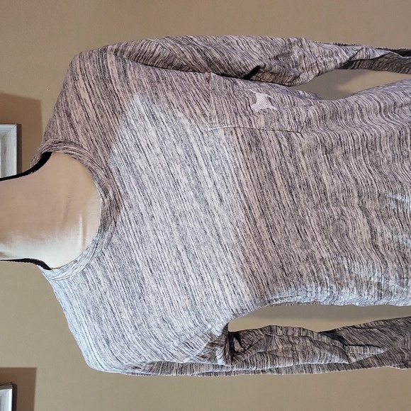 Victoria's Secret PINK Shirt - Picture 6 of 15